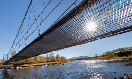Bridge over the river Enan (Äjnänjohke)