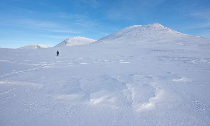 Skiing to Sälka IV