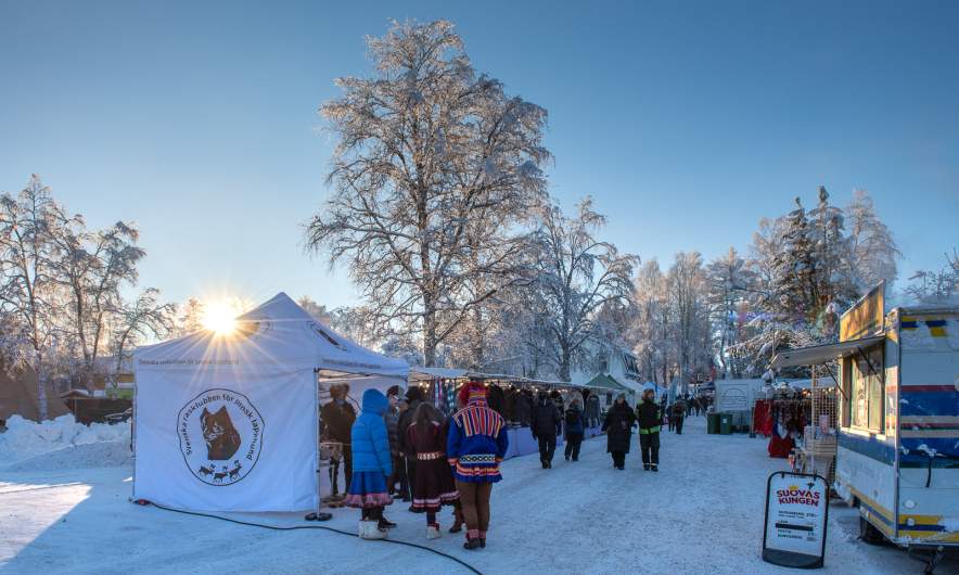 Sun over the Jokkmokk market