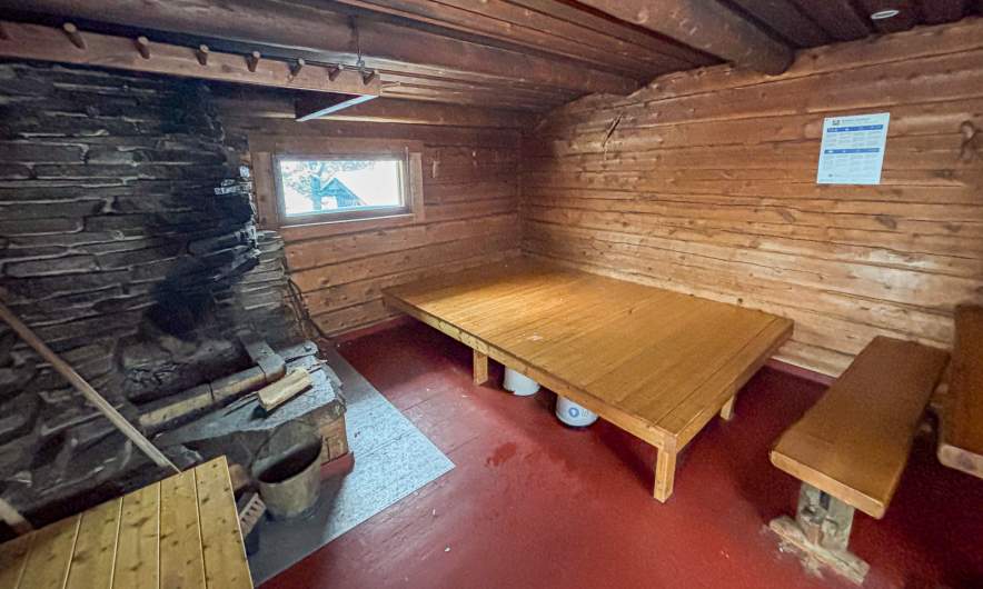 Pyhäkero open wilderness hut II