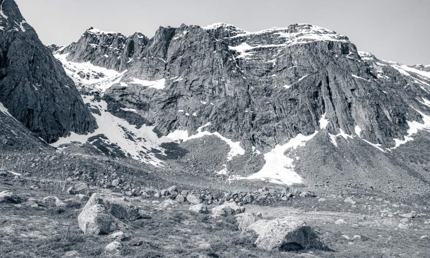 Black and white mountains II