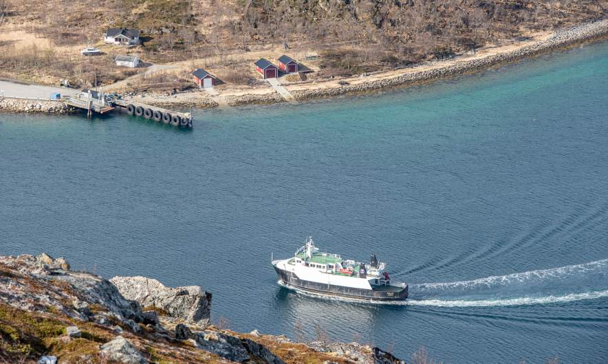 The ferry connecting Vengsøy with Bellvik