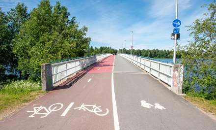 Bridge to hietasaari