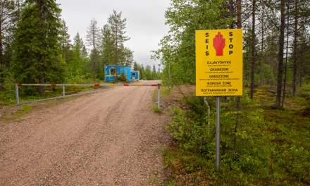 Russian border sign I