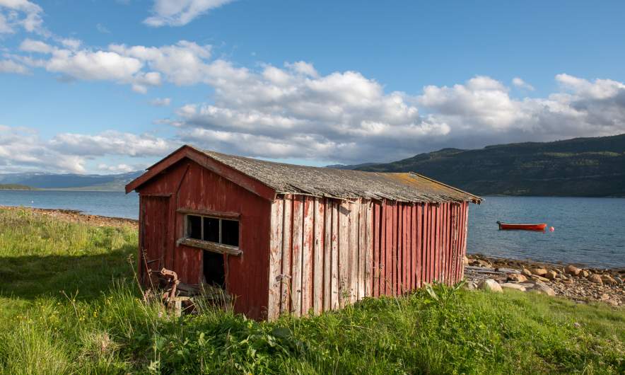 Shed by the fjord