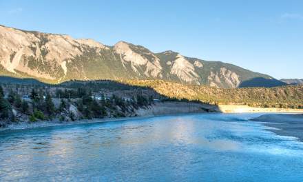 View at the Fraser river and the Fountain Ridge
