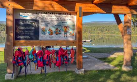 Bampton Recreational Area – life vests
