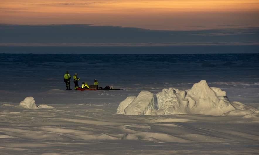 Ice station #8 in the morning