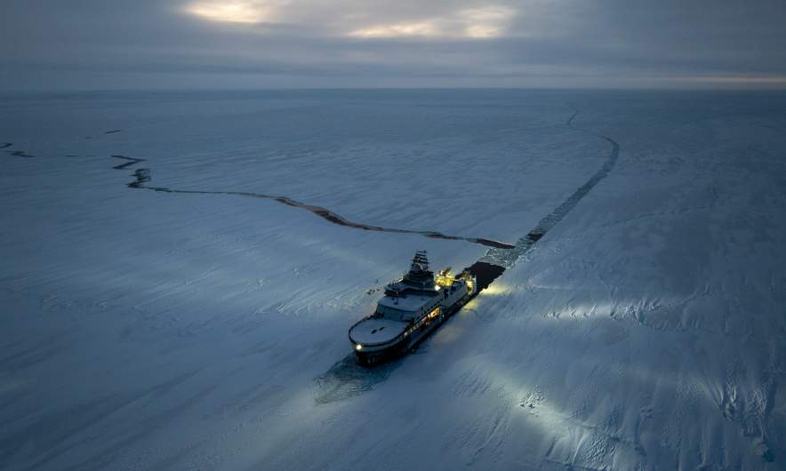 KPH in the ice – morning shot
