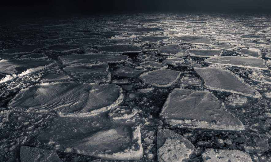 Night shot from the ice IV
